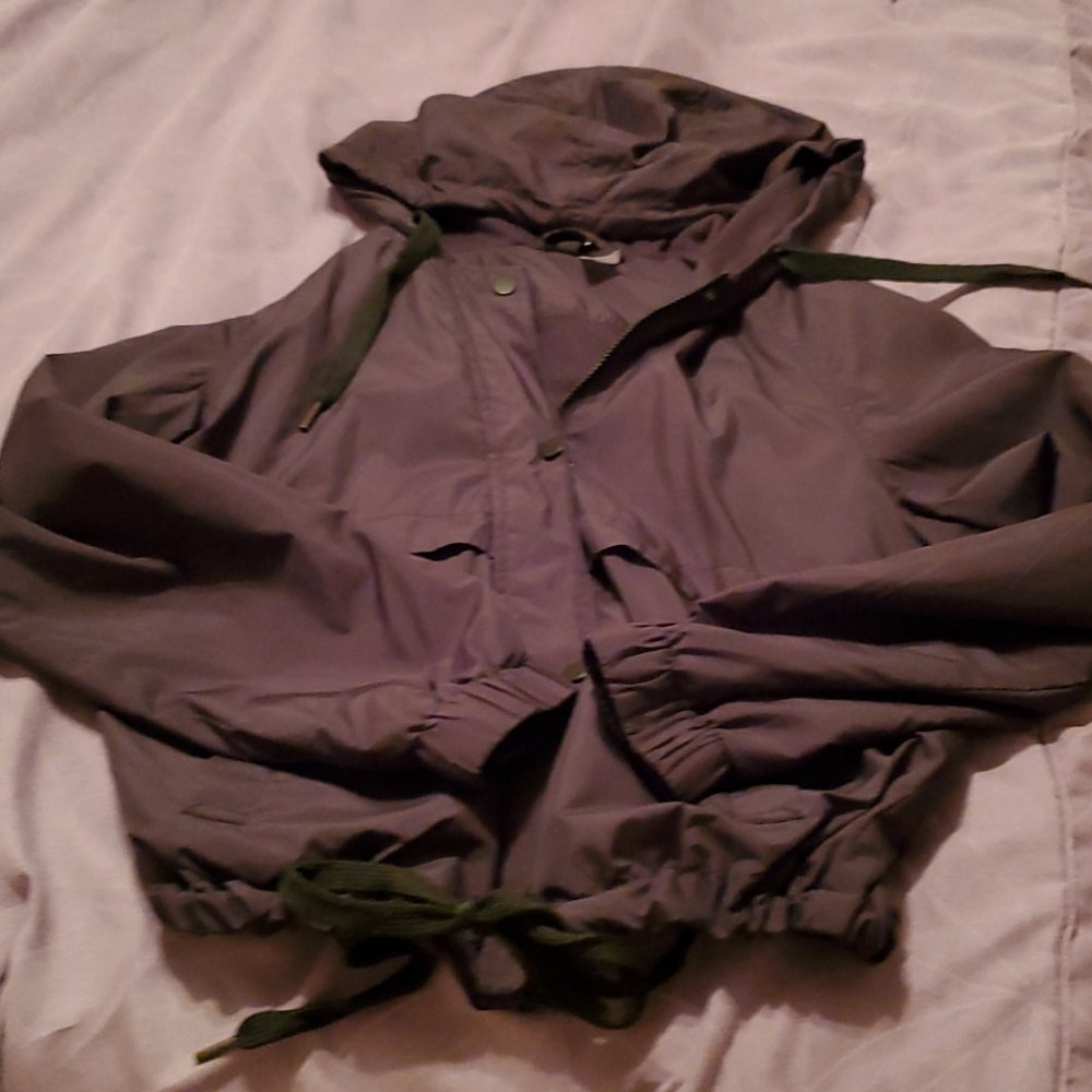 H&M Blk Windbreaker